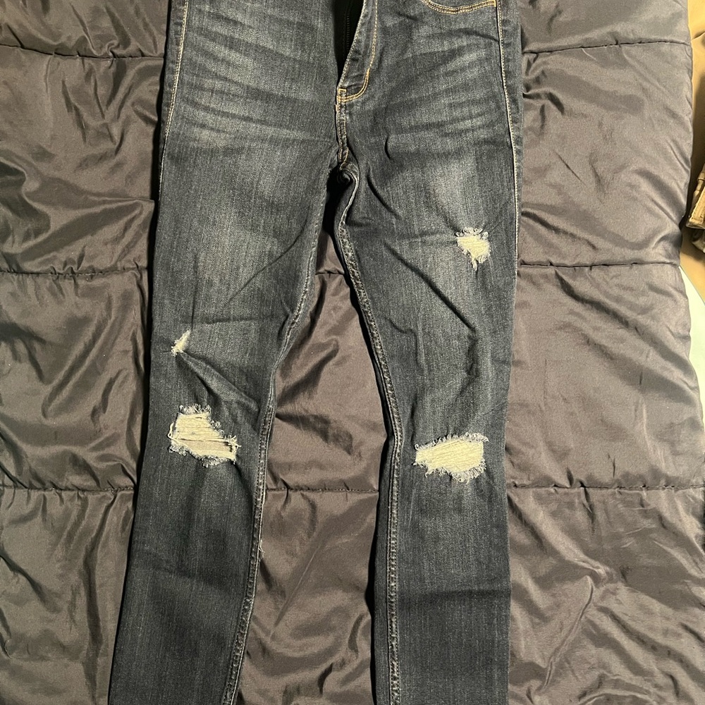 Hollister High Rise Distressed Jeans - Dark Blue